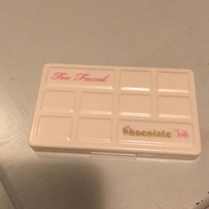 Mini too faced white chocolate pallet